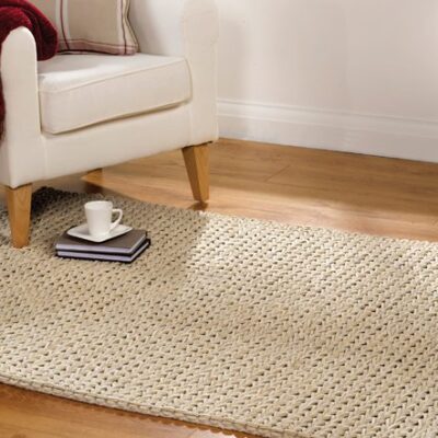 Retreat Cascada natural