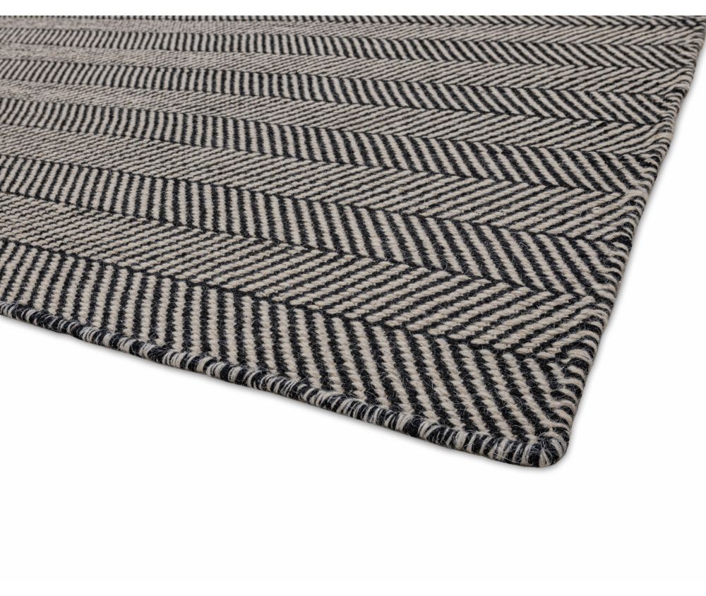 Costwold Natural Black - Image 3