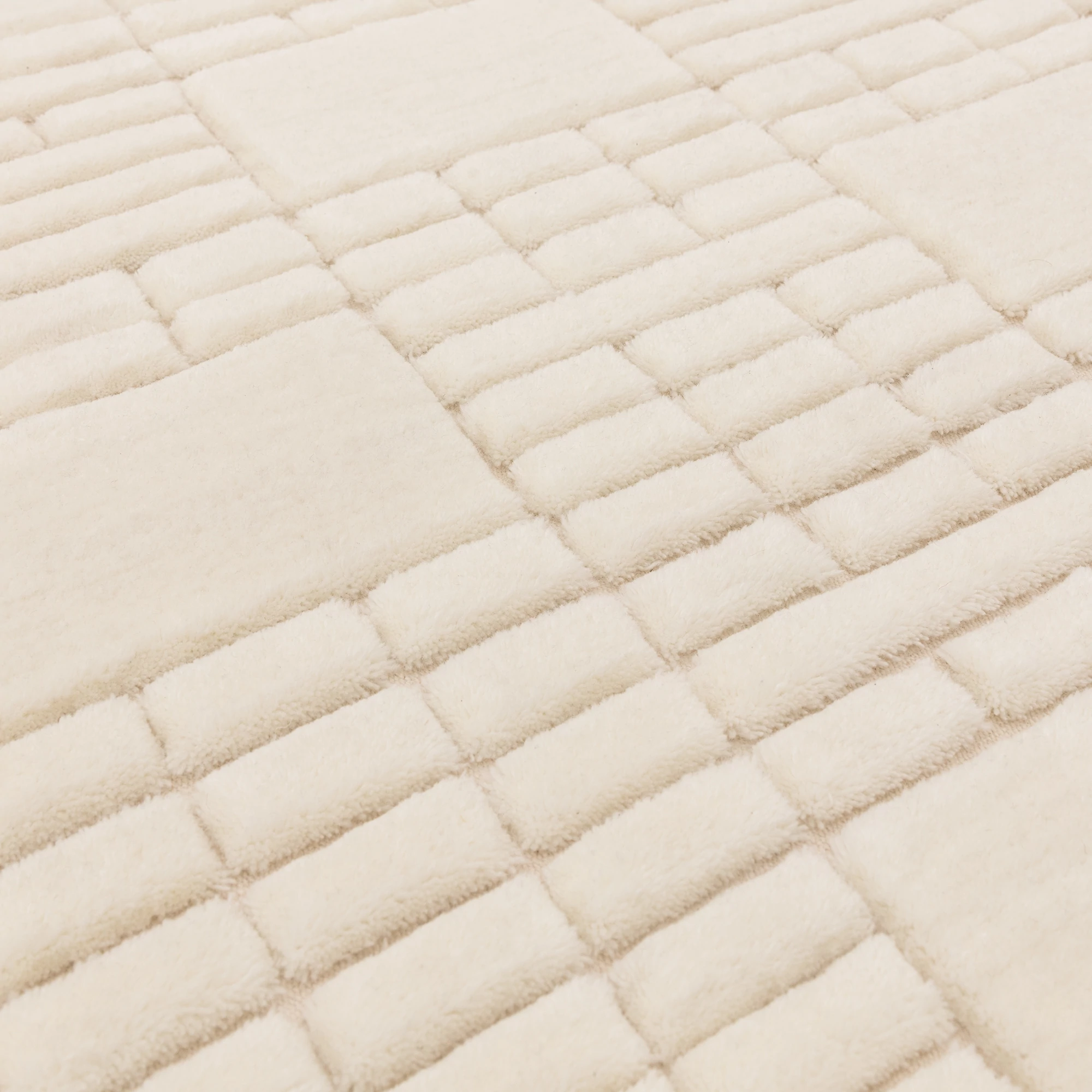 Empire Cream - Image 4