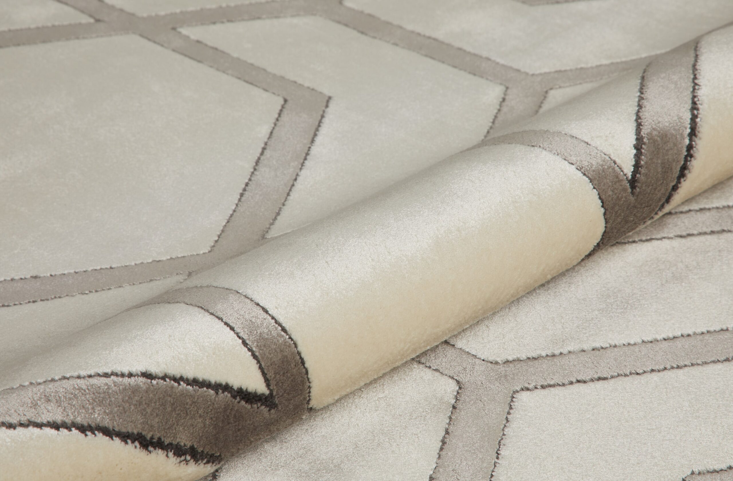 Lugano 04 Ivory Light Grey - Image 3