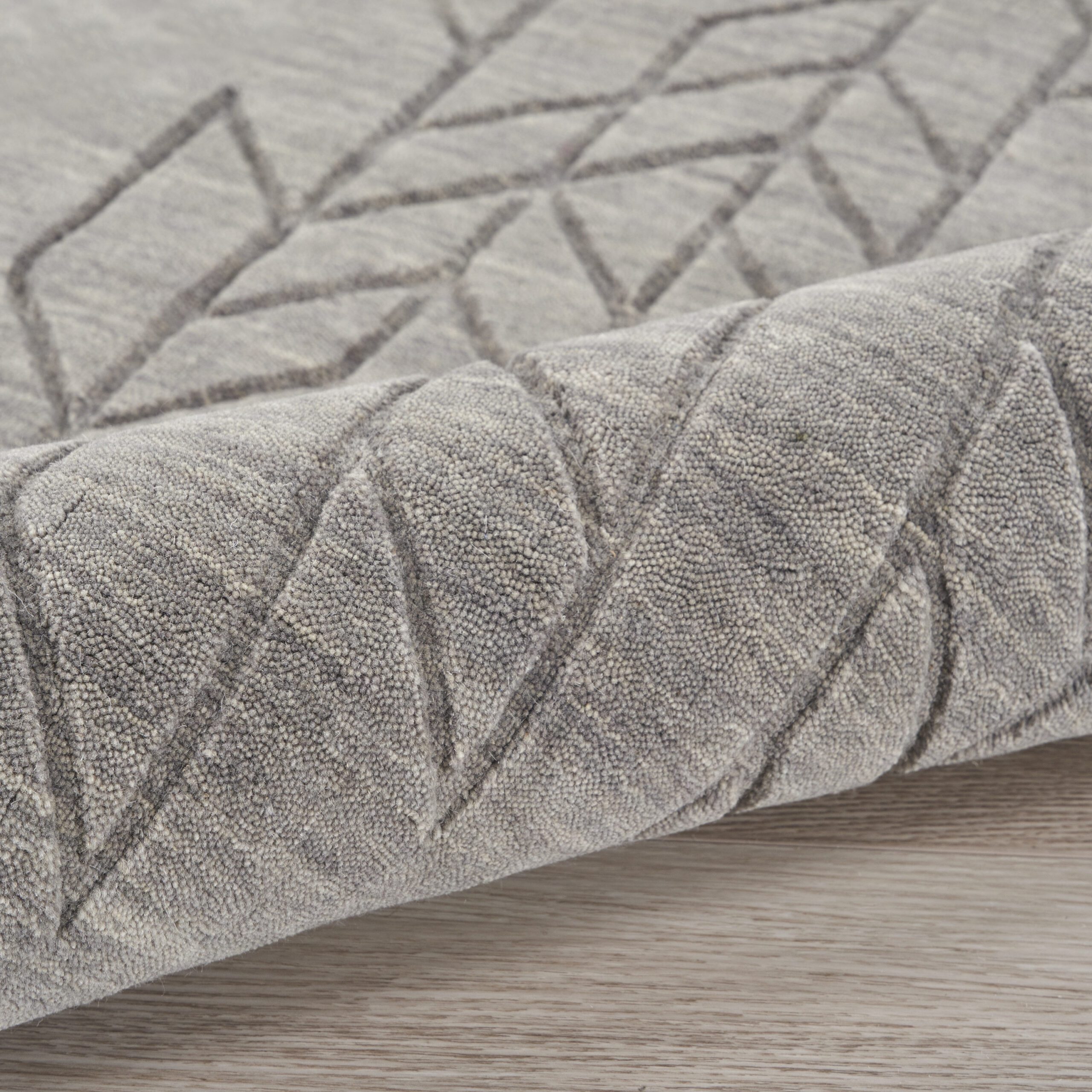 Alessia 01 Grey - Image 5